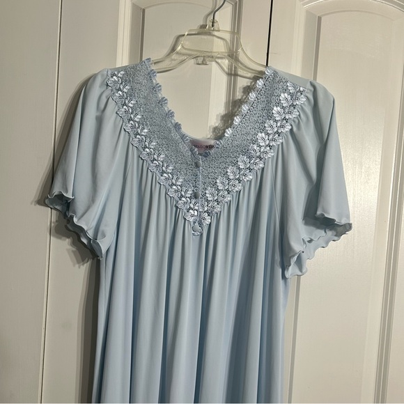 Shadowline Beloved Flutter Sleeve Lace Babydoll Long Nightgown Size L - Picture 3 of 11